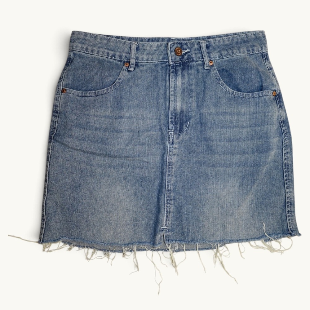 Happily‎ Grey Blue Denim Cutoff Mini Skirt Raw Hem Size 7/27
